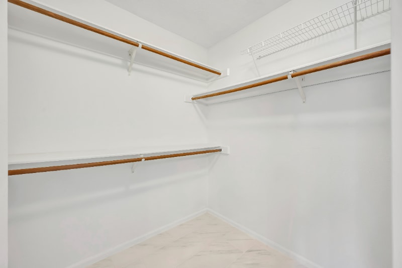 Building Photo - 1434 Chestnut Springs Ln