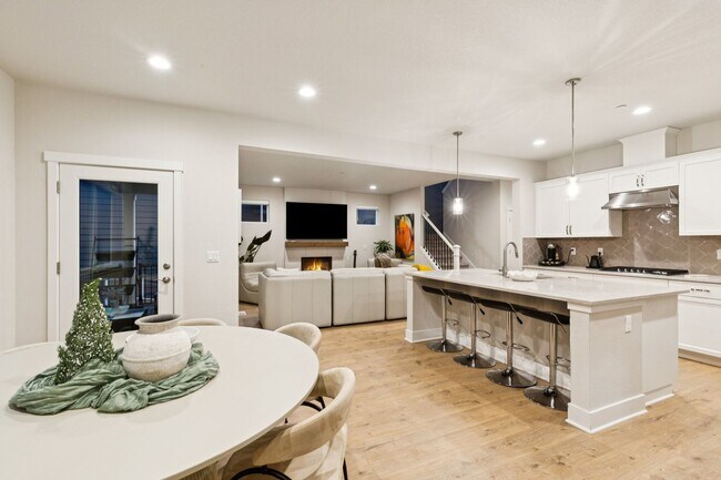 Building Photo - 8549 SW 176th Ave