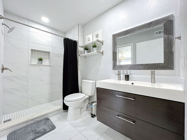 Building Photo - Westpointe Boulevard, Orlando, FL 32835 - ...