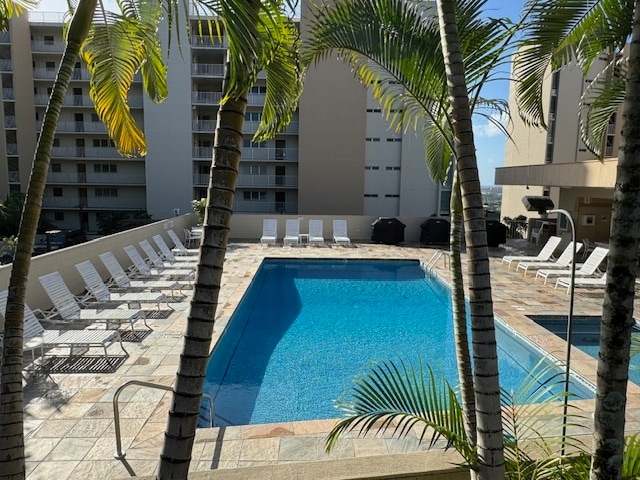 Building Photo - 98-707-707 Iho Pl