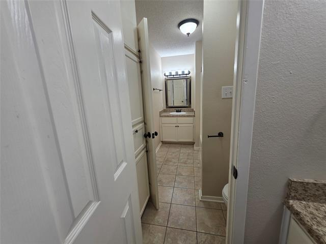 Building Photo - 620 Race St