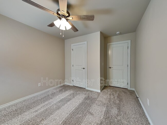 Building Photo - 8400 NW 163rd Ter