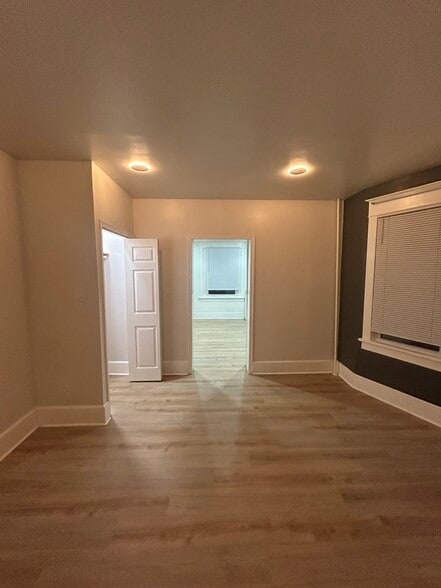 Building Photo - 179 Dana St