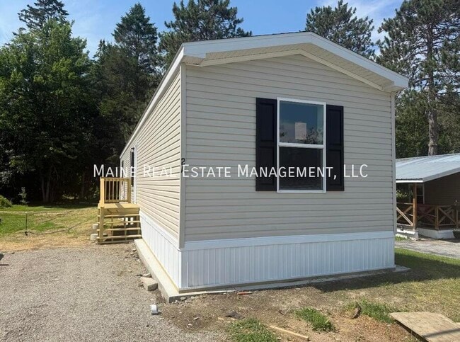 Primary Photo - 438 Finson Rd