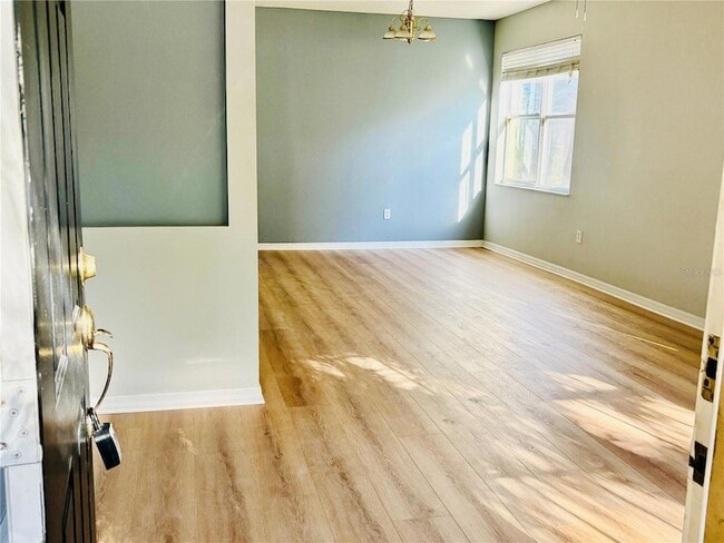 Building Photo - 11126 Creek Haven Dr