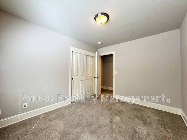 Building Photo - 13373 SW Shakespeare St