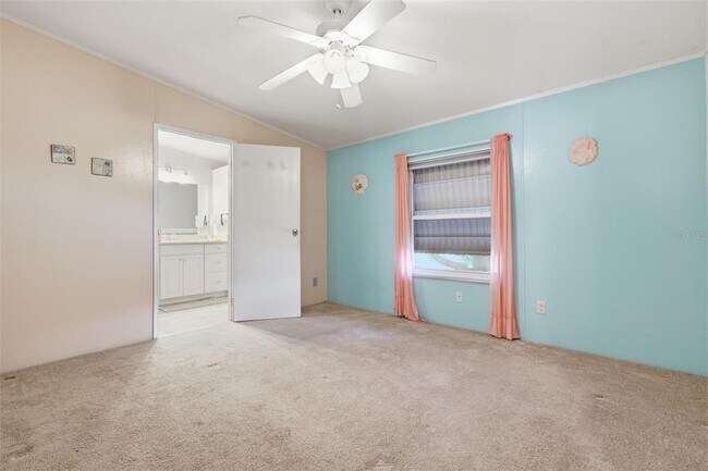 Building Photo - 7 Frangipani Cir