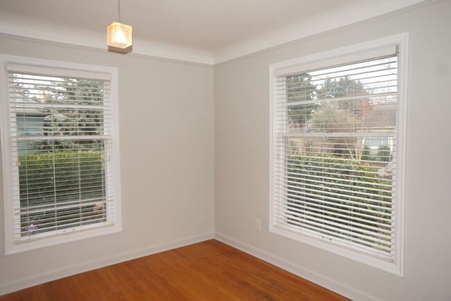 Building Photo - NE Portland Alberta Arts 3-bedroom Bungalow