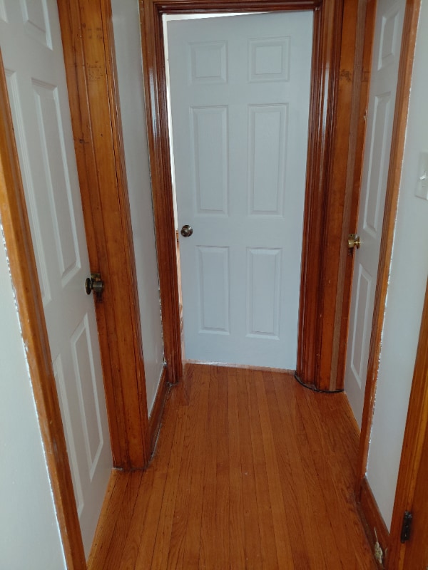 Building Photo - 7612 S Artesian Ave