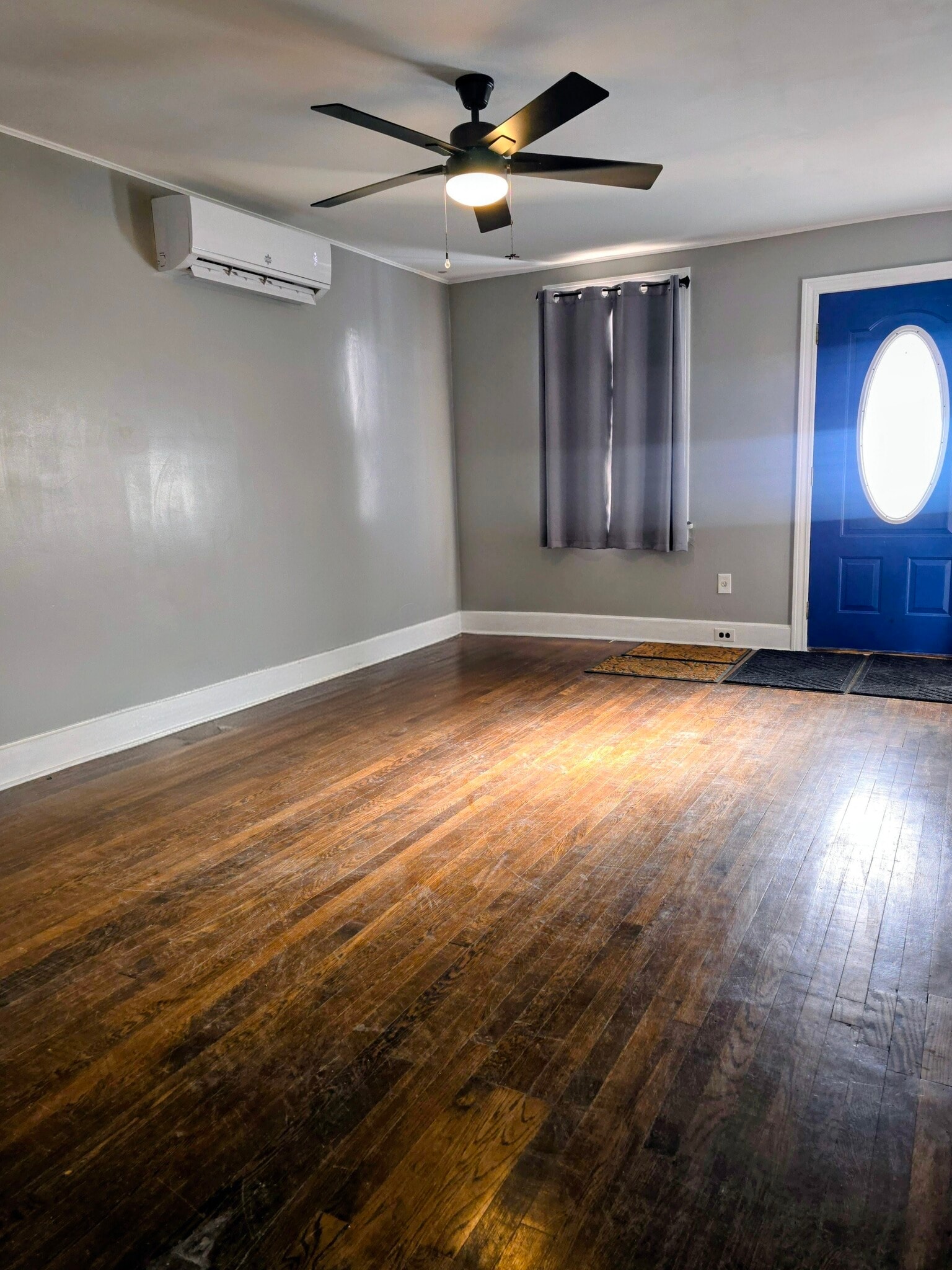 Building Photo - 310 N High St