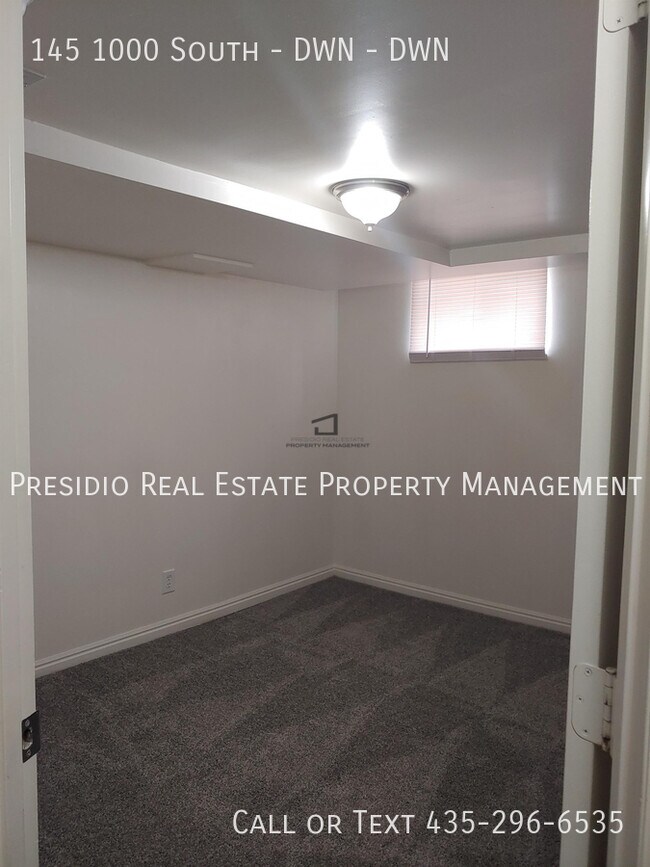 Building Photo - 145-1000 1000 S