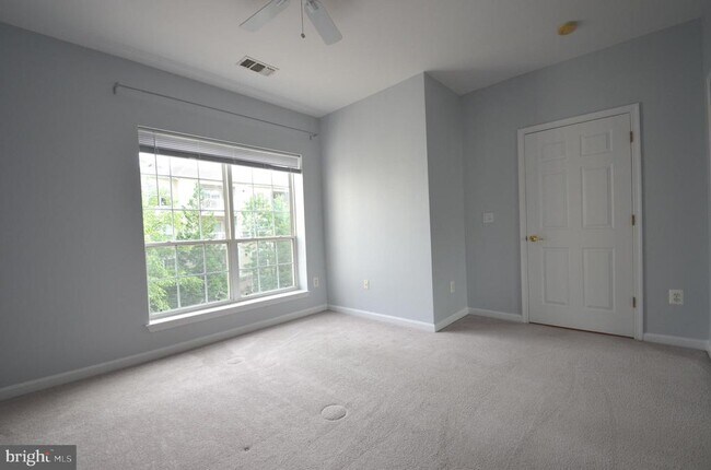 Building Photo - 4551 Strutfield Ln