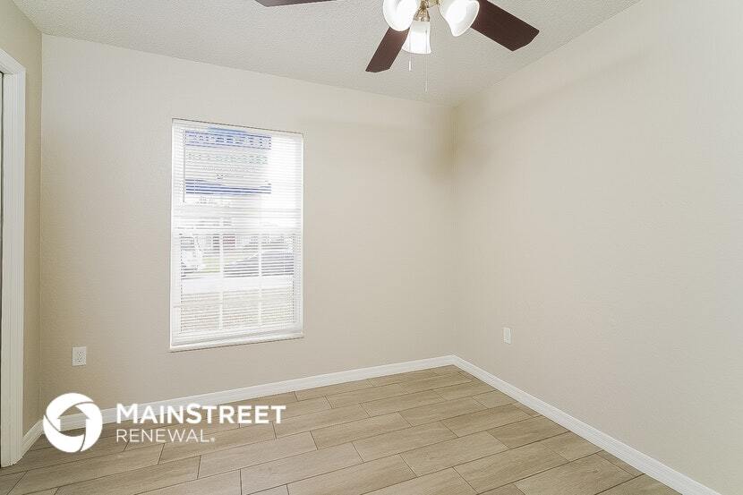 Building Photo - 730 Sierra Cir