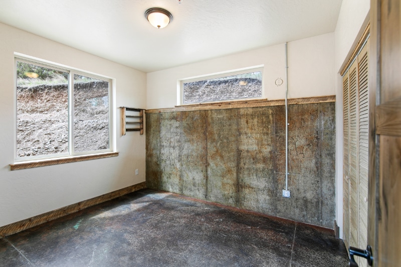 Building Photo - 6186 Lay About Ln