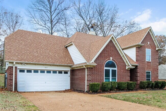 Building Photo - 105 Norma Carol Cove