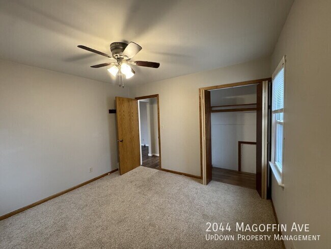 Building Photo - 2044 Magoffin Ave