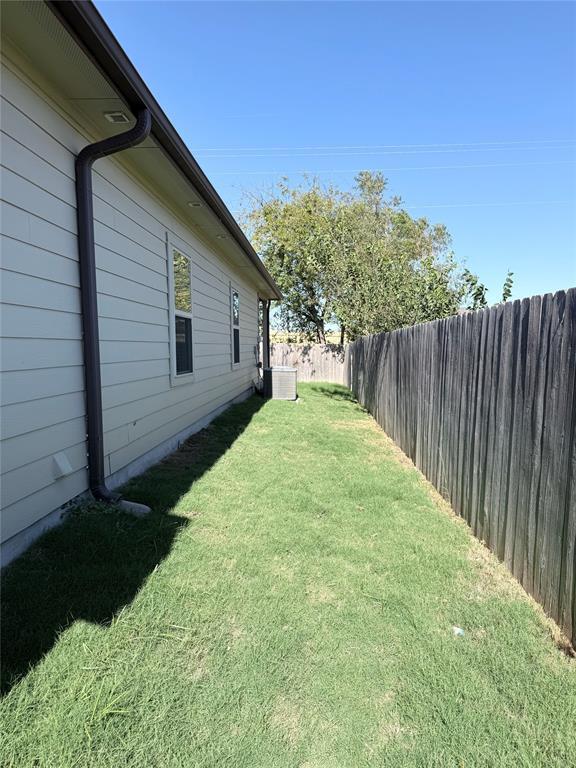 Building Photo - 623 Jack Rabbit Ln