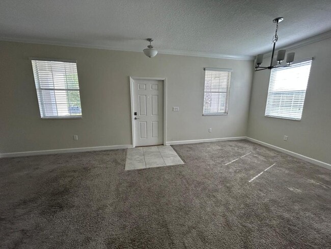 Building Photo - 10021 Love Story St