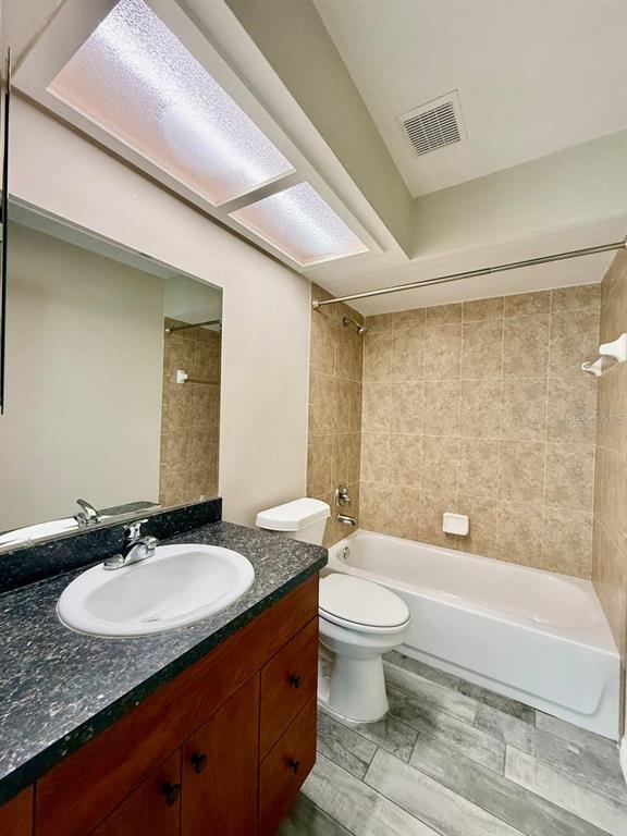 Building Photo - 6149 Staunton Dr