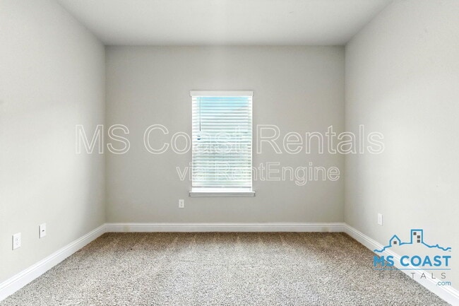 Building Photo - 15610 Lantern Cv
