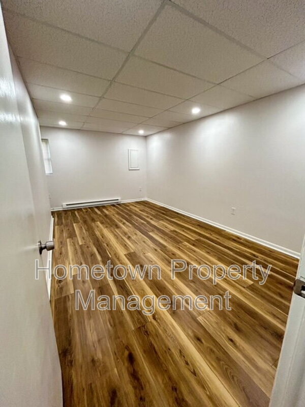 Primary Photo - 730 Grantham Rd