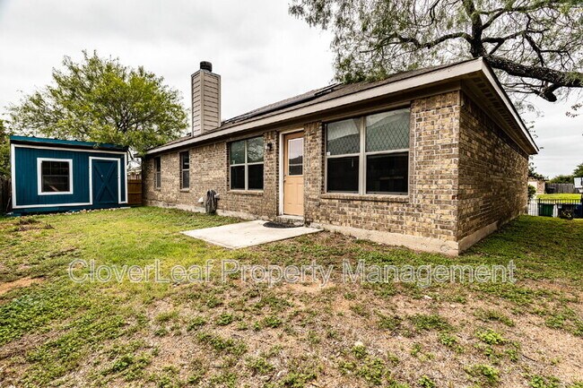 Building Photo - 7410 Clear Point