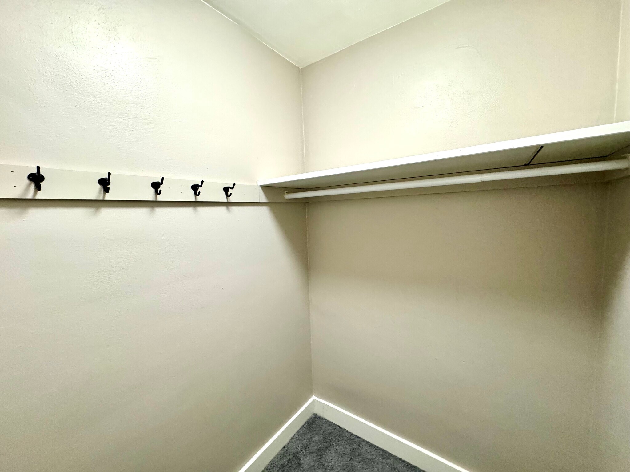 Hooks for additional storage - 7100 Thomas Blvd