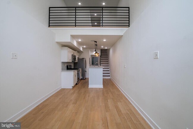 Building Photo - 1220 N Taney St