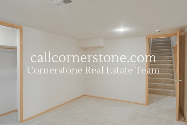 Building Photo - 5535 Jarman St