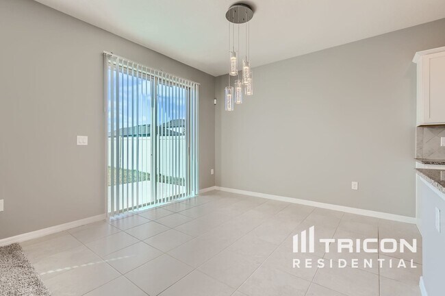 Building Photo - 6316 Dutton Dr