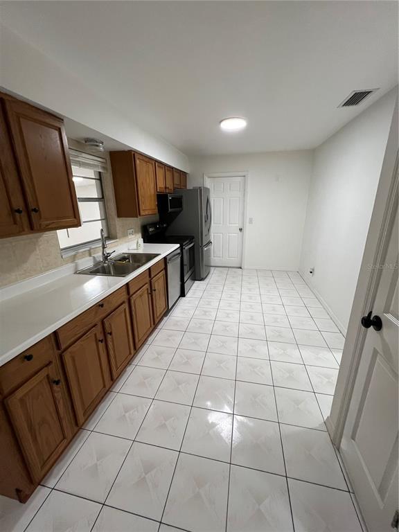 Building Photo - 7455 Wayland Blvd