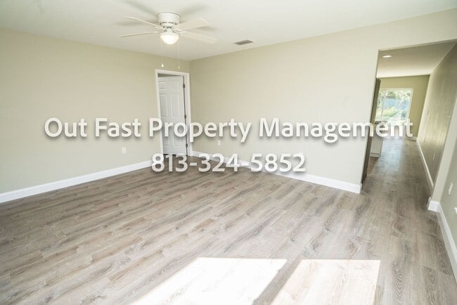 Building Photo - Fresh-Build 3-Bedroom Home in Lakeland