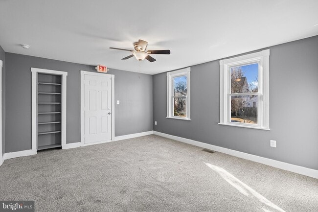 Building Photo - 3014 Royston Ave