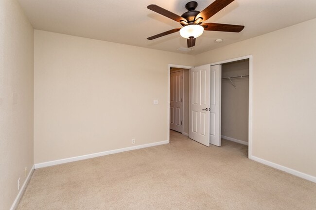 Building Photo - Comfortable Monument Townhome with 2-Car Garage & Easy I-25 Access!!