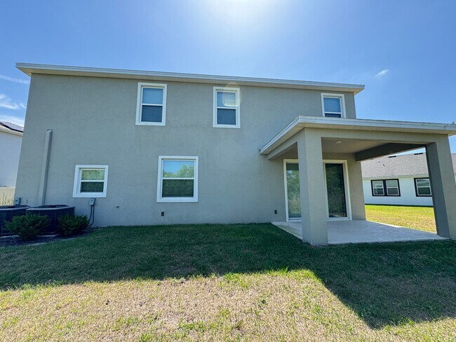 Building Photo - Available NOW!  Incredible, SPACIOUS 5 Bed...