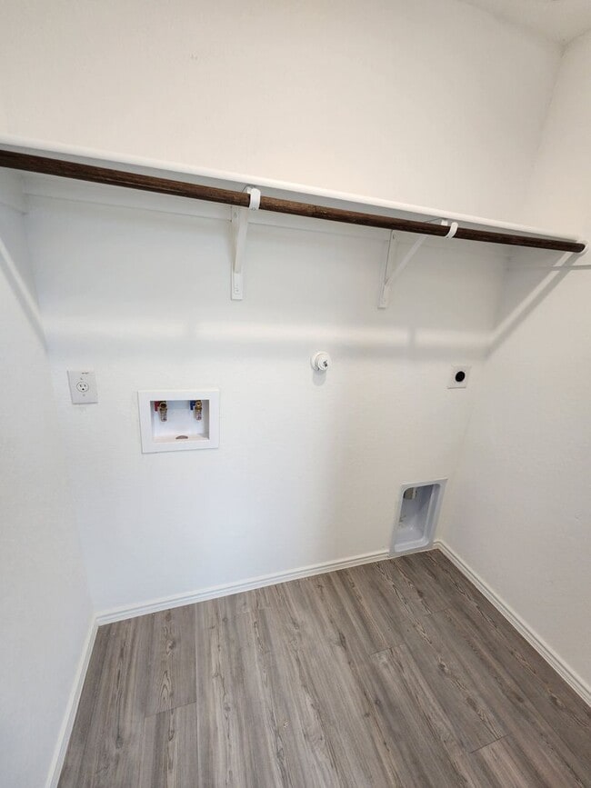 Building Photo - 4-bed, 2-bath gem in Hidden Trails- Bulverde TX- 4/2/2-6013 Companion Loop