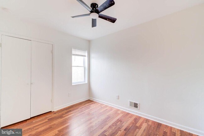 Building Photo - 75 P St NW