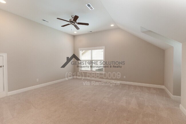 Building Photo - 130 Hobbs Dr