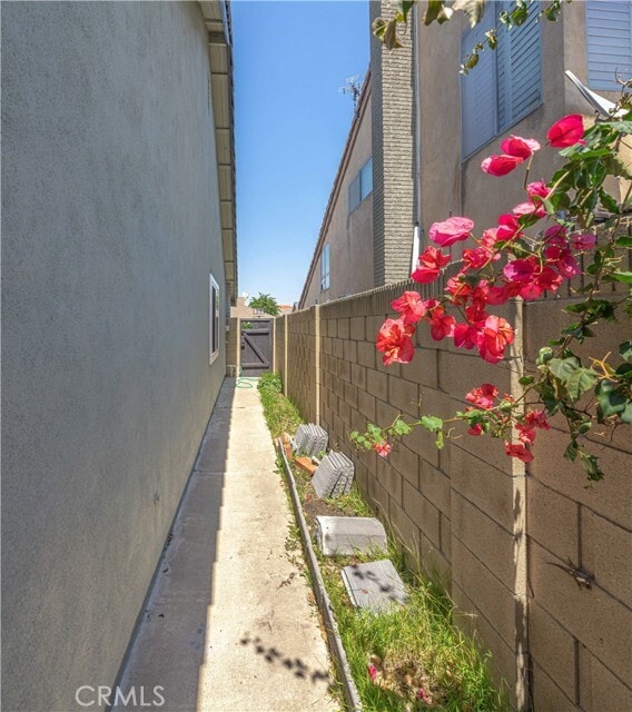 Building Photo - 9622 Caithness Dr