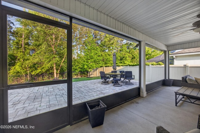 Building Photo - 83650 Nether St