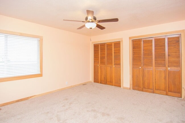 Building Photo - 92 N 2300 W
