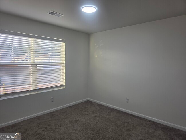 Building Photo - 216 Barbados Rd