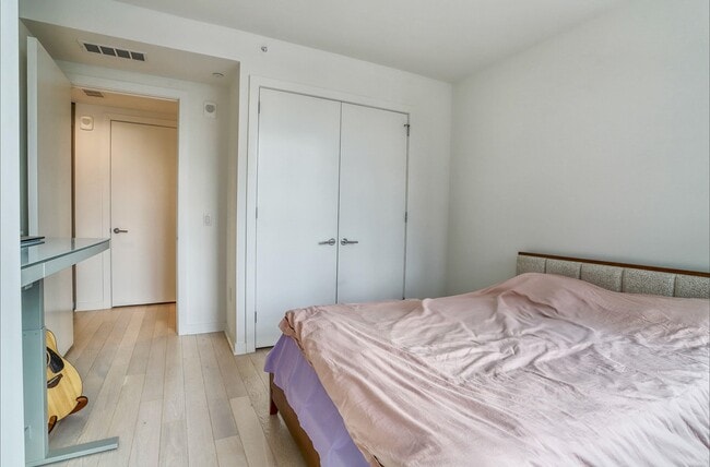 Building Photo - 10 Provost St