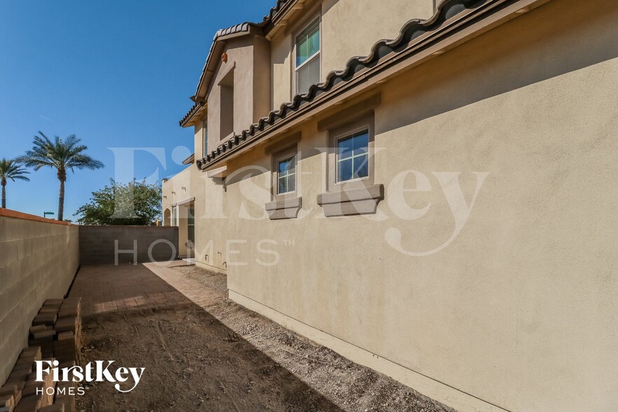 Building Photo - 2903 N Clanton St