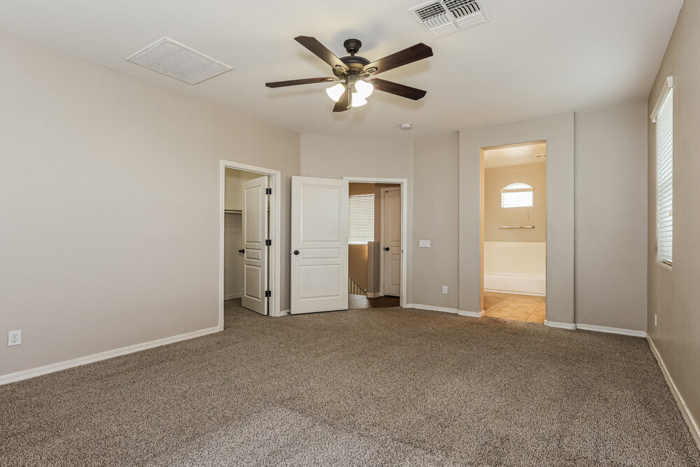 Building Photo - 7509 S 27th Way