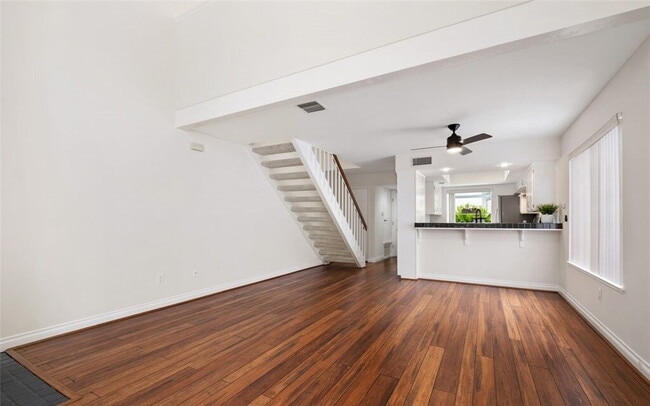 Building Photo - 221 Oahu Way