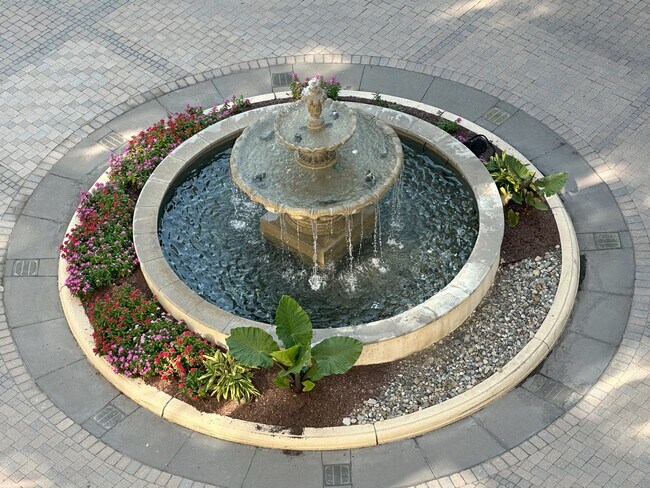 Front Fountain - 5 Park Pl