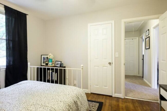 Building Photo - South Nashville Gem on HUGE Corner Lot w/ ...