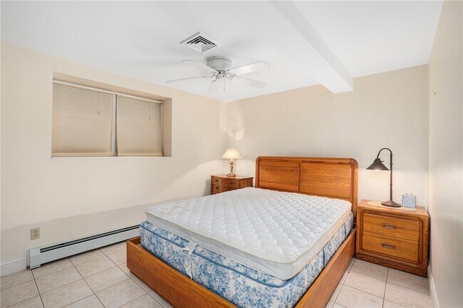 Building Photo - 14 Betty Hill Rd