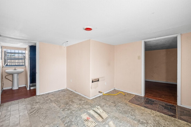 Building Photo - 1608 29th St